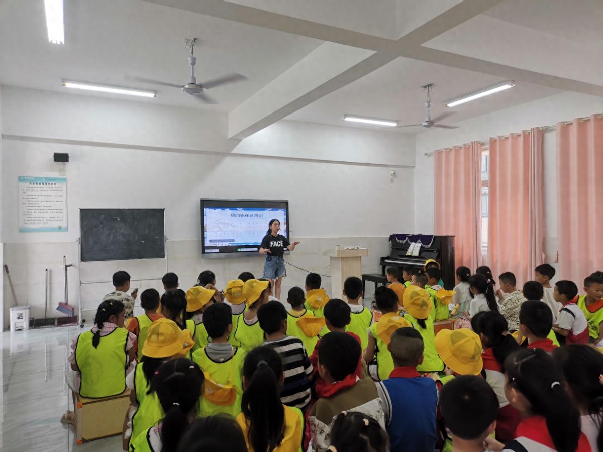 遂宁安居区白马幼儿园开展幼小衔接，筑梦成长主题参观活动