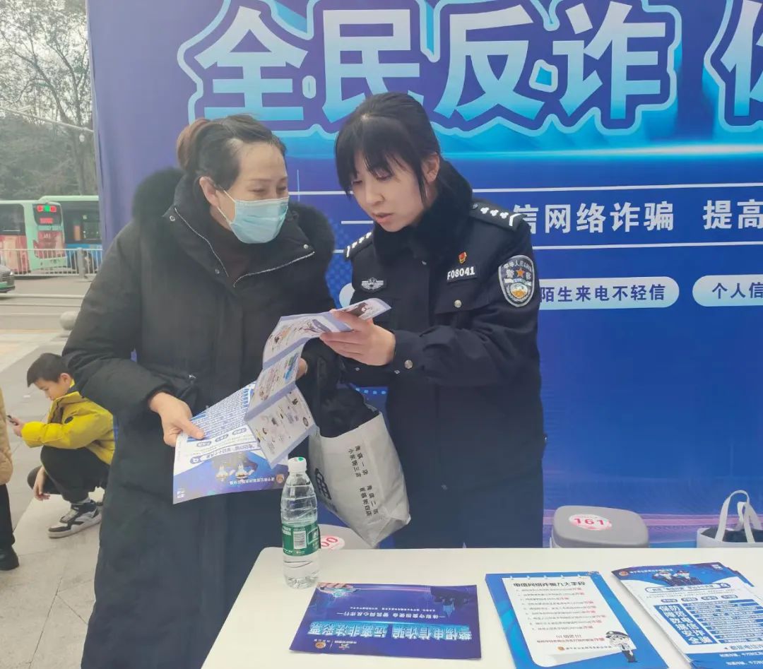 【遂警先锋】李倩：不凡坚守