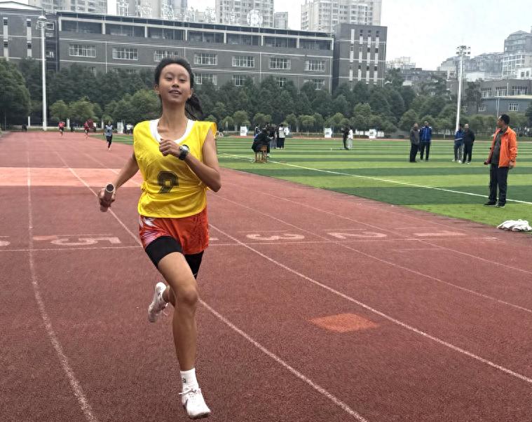 宜宾市南溪区桂溪中学勇夺2025年南溪区中小学生田径运动会团体冠军，谱写青春奋斗华章