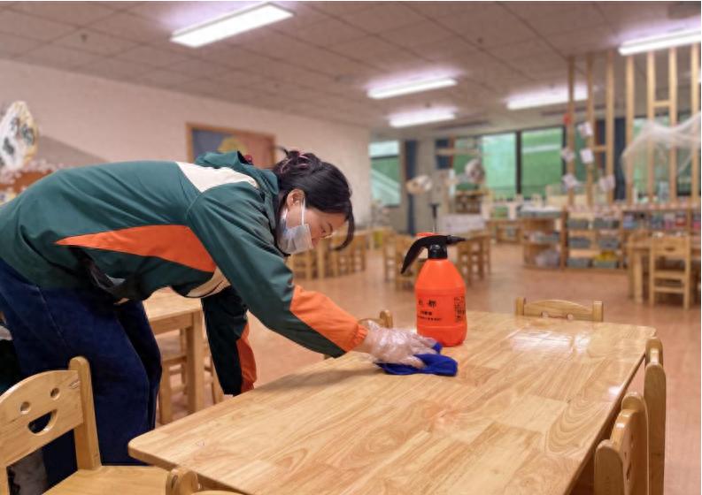 “食”战演练 安全“童”行——宜宾市南溪区蜀粤集团园开展食品安全演练