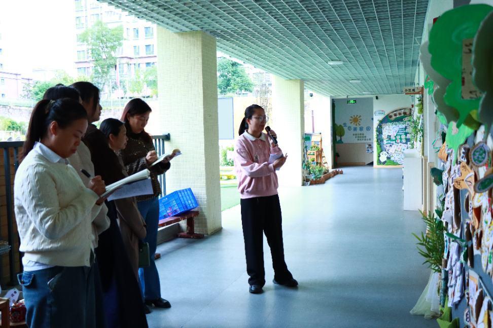 安居四幼举办2025年下期班级区角、环创评比活动