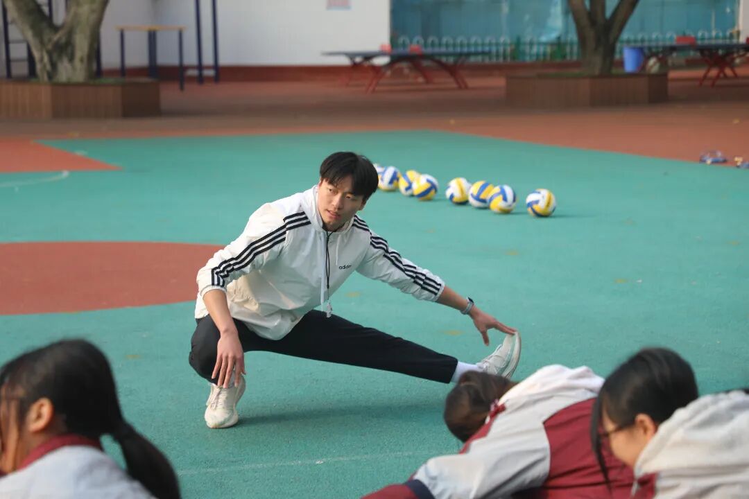 遂宁市2025年市直属中学体育优质课展评活动在遂宁四中成功举办