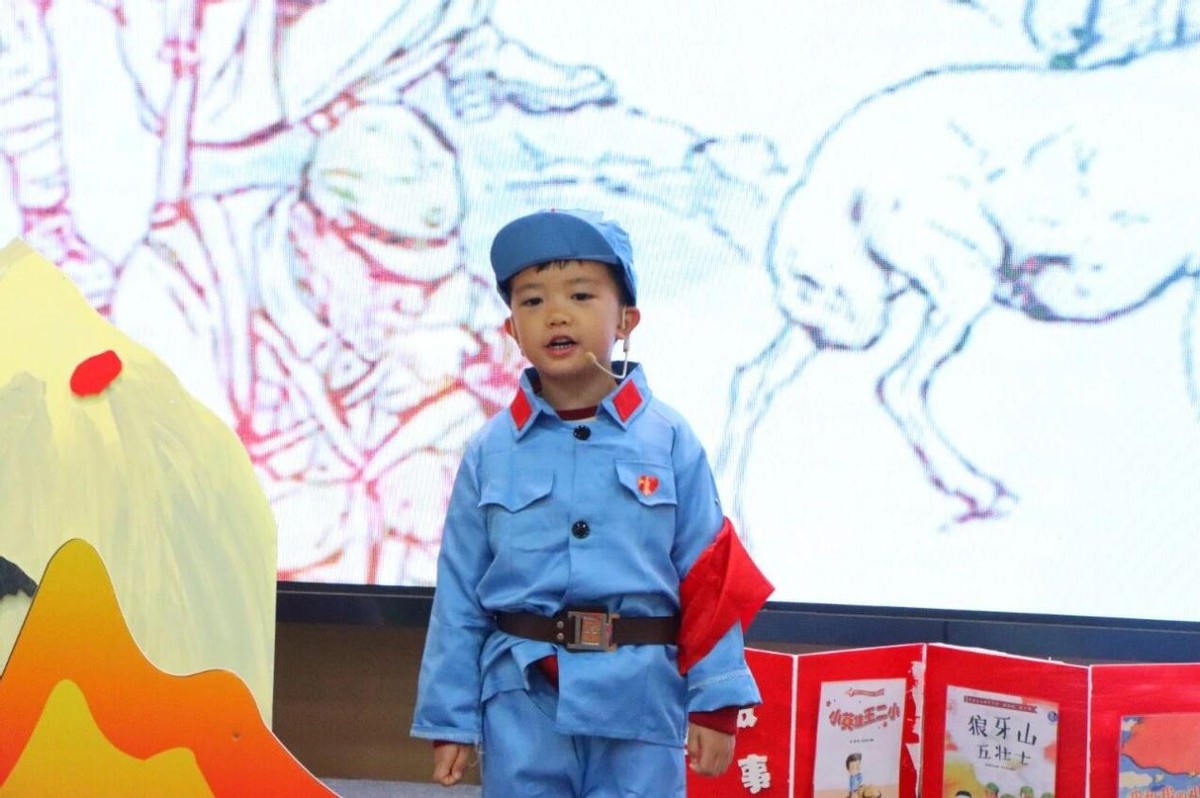 童声讲经典 薪火永相传——宜宾三江新区红星幼儿园第一届“星光故事汇”开讲啦