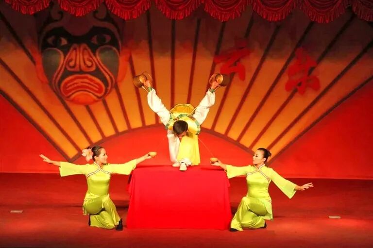 从涪江走向世界：遂宁川剧凭什么“圈粉”海外？