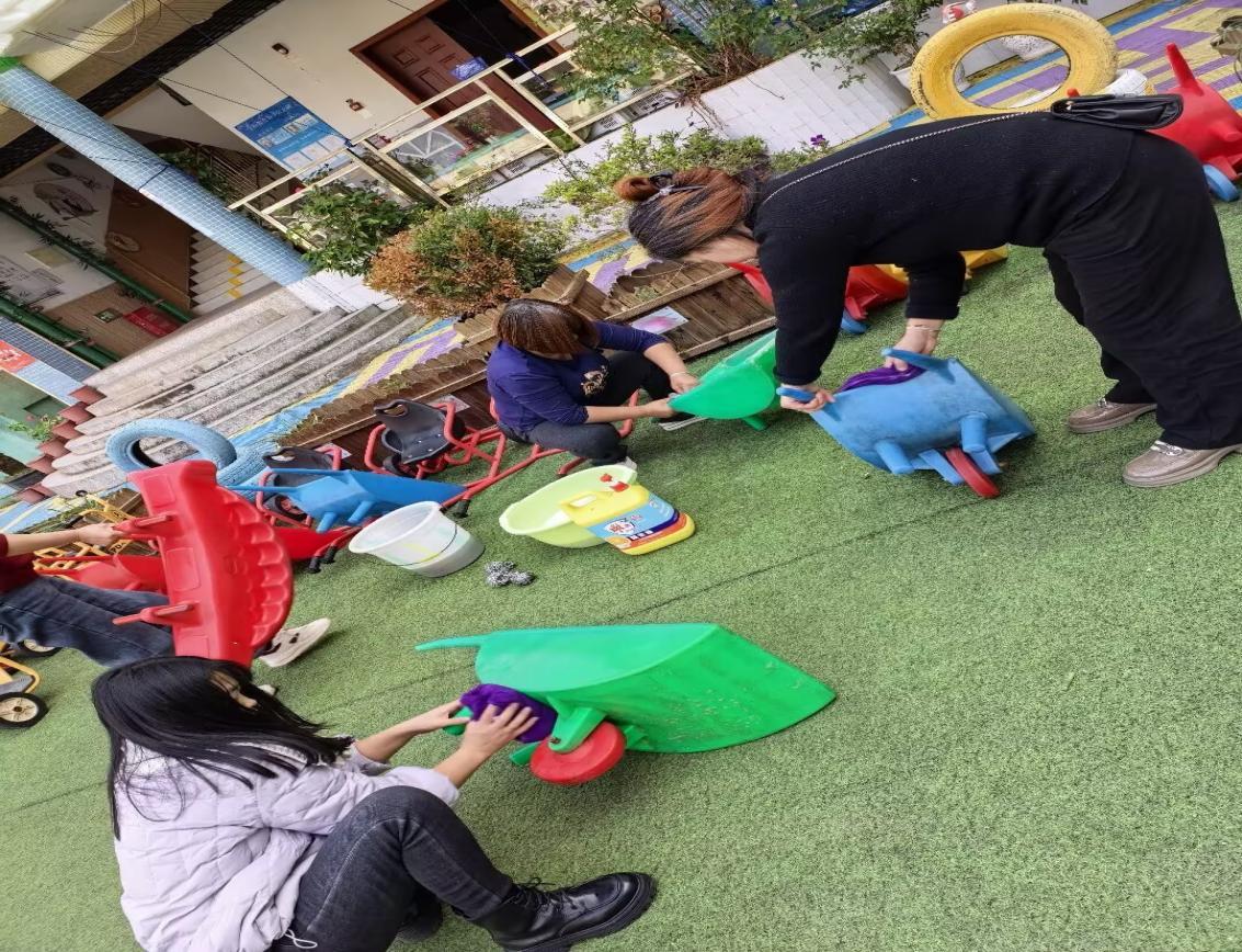 “爱的小窝，你我共筑”——安居区白马幼儿园开展家校协同活动