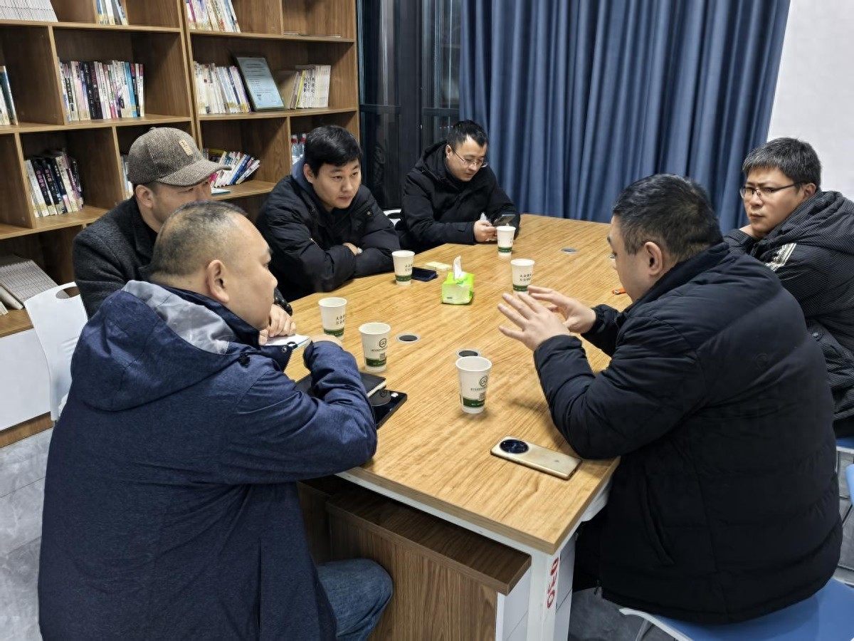 创业资源精准对接 助力安居特色产品“云”销四方