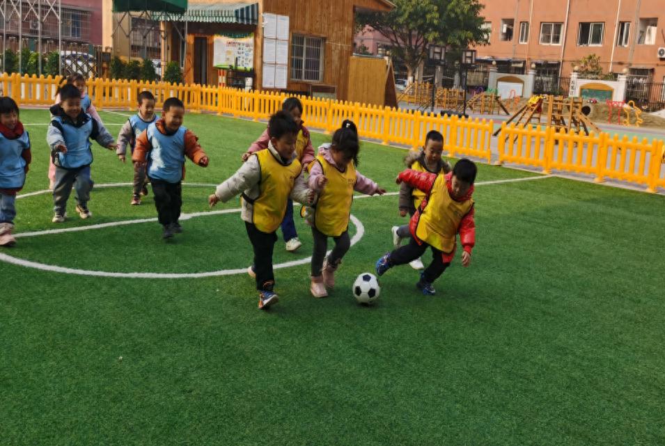 安居一幼第六届“玩美足球杯”圆满落幕