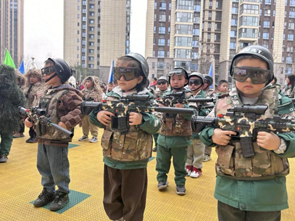 萌娃出征迎新年！安居五幼第三届海陆空总动员亲子运动会嗨翻冬日