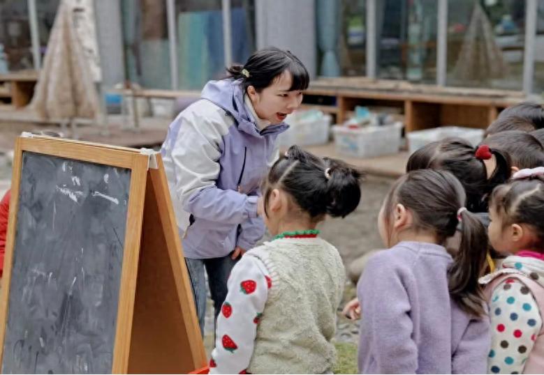 从“看见”到“读懂”——宜宾三江新区马鞍石幼儿园混龄自主游戏纪实