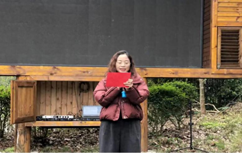 党建领航暖冬日 迎新冬游聚初心——宜宾三江新区马鞍石幼儿园·红星幼儿园2025年教职工冬游活动暖心纪实