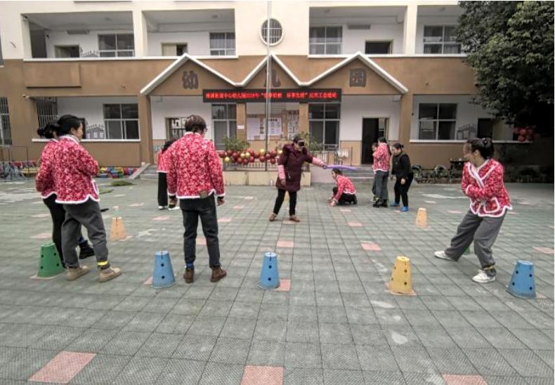 悦动幼教 乐享生活——宜宾市南溪区南溪街道中心幼儿园开展2026年庆元旦工会活动