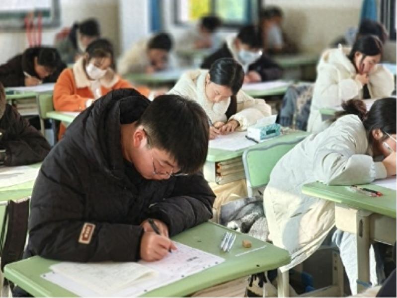 宜宾市叙州区高场职校高三年级举行第二次联考