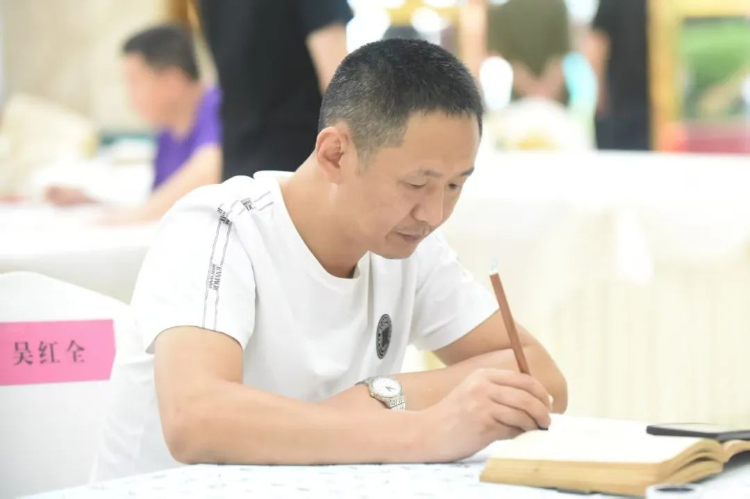 喜报！遂宁市书法家协会吴红全拟入展全国第三届楷书作品展