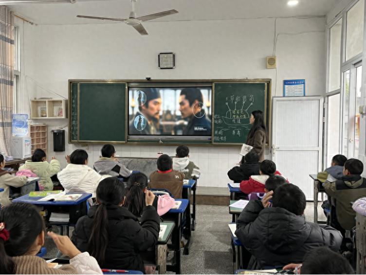 深耕语文课堂 共研教学提质——宜宾市叙州区双龙学校捧印小学校区开展语文教研活动