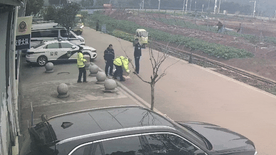 奇葩！遂宁男子热心帮忙，竟醉驾“闯入”交警大队……