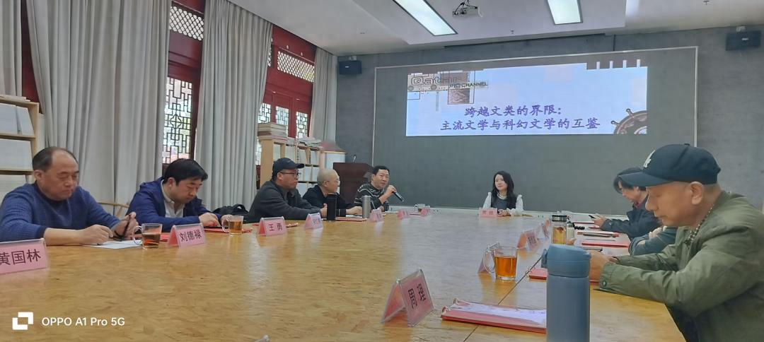 文艺活动 | 著名作家贾煜返乡为遂宁市作家授课