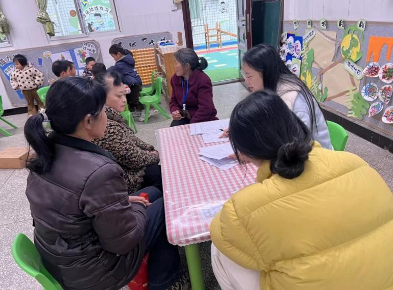 暖心帮扶 爱润童心——宜宾市南溪区大坪幼儿园开展家庭经济困难幼儿资助工作