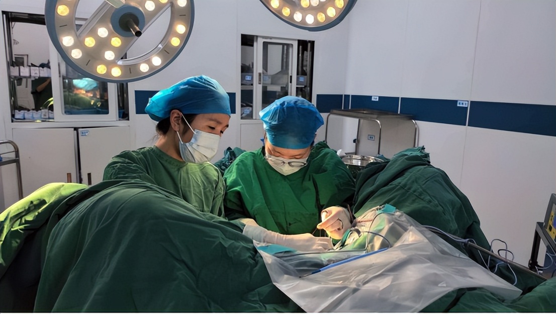 凶险！剖宫产后再孕“长错地方”？多学科联手解锁治疗新方案