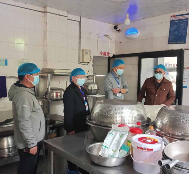 宜宾市叙州区责任督学到双龙学校开展校园安全专项督导