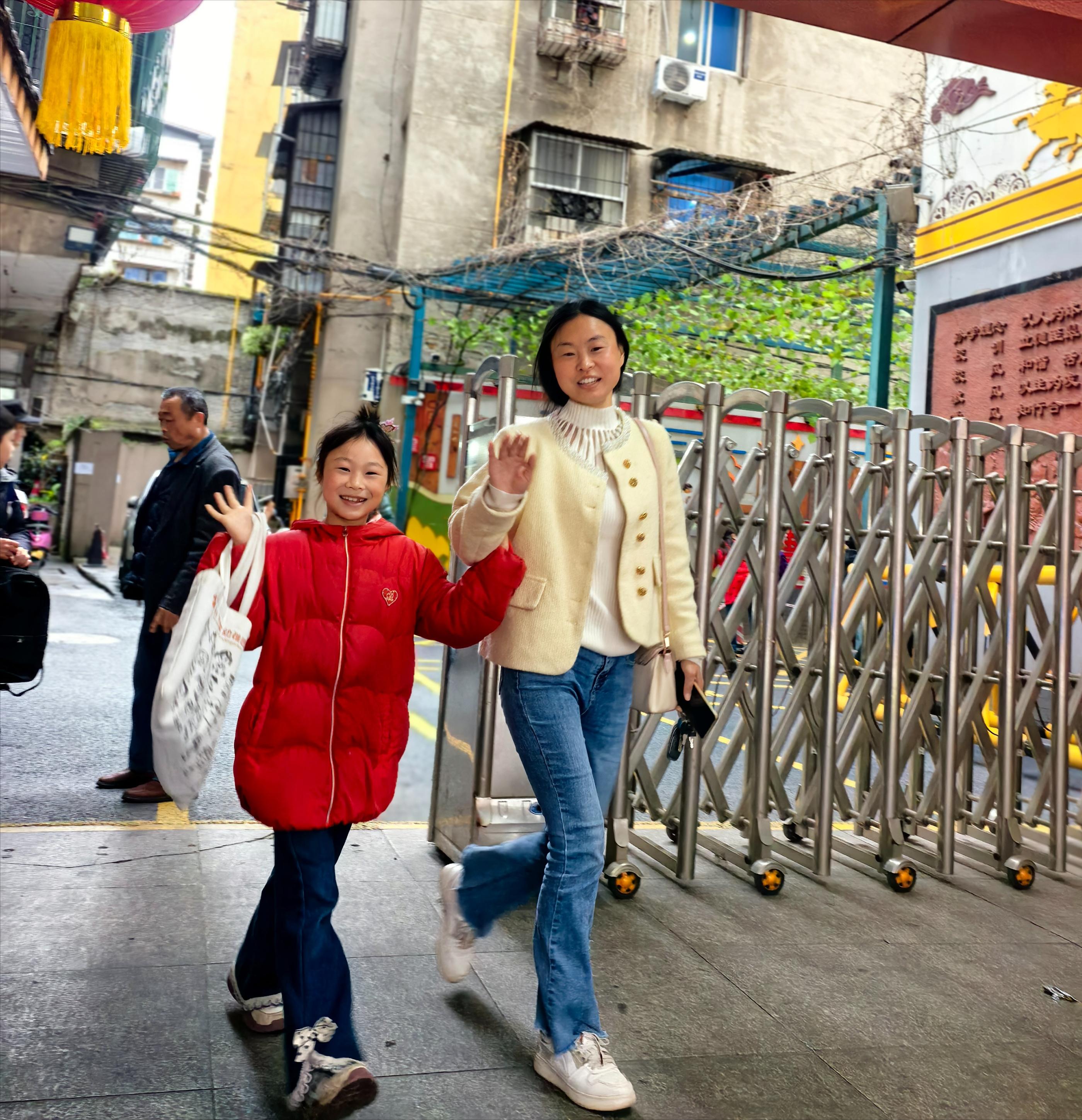 春归校园 逐梦启航——遂宁市船山区 城北小学春季开学温馨启幕