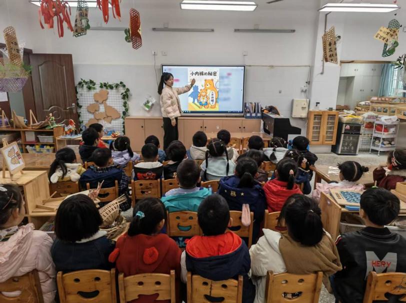 开学启新程 安全伴我行——宜宾市南溪区长兴镇中心幼儿园开展“开学安全第一课”