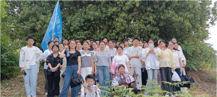 青春赴长路 励志强身心——宜宾市叙州区柳嘉职校开展十公里徒步拉练实践活动