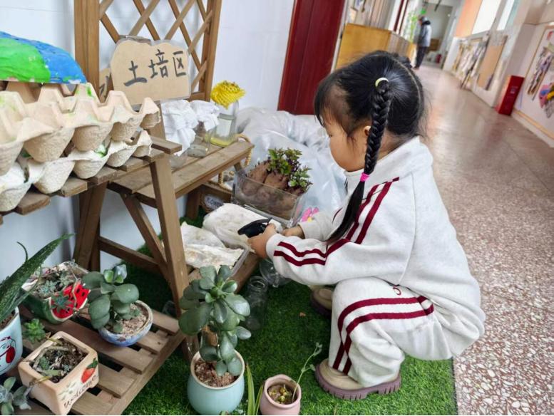 劳动润童心 快乐伴成长——宜宾市南溪区长兴镇中心幼儿园开展五一劳动节主题活动