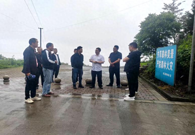 宜宾市南溪区黄沙镇人大赴叙州区蕨溪镇考察学习油茶茶叶间种发展模式