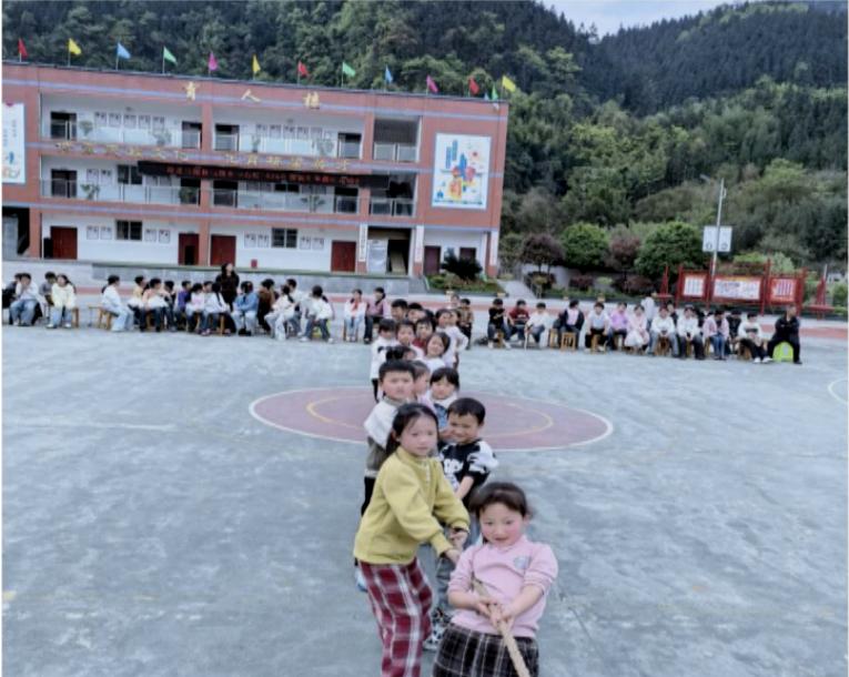 宜宾市筠连县团林苗族乡中心校：党建铸魂强根基 体育聚力展担当