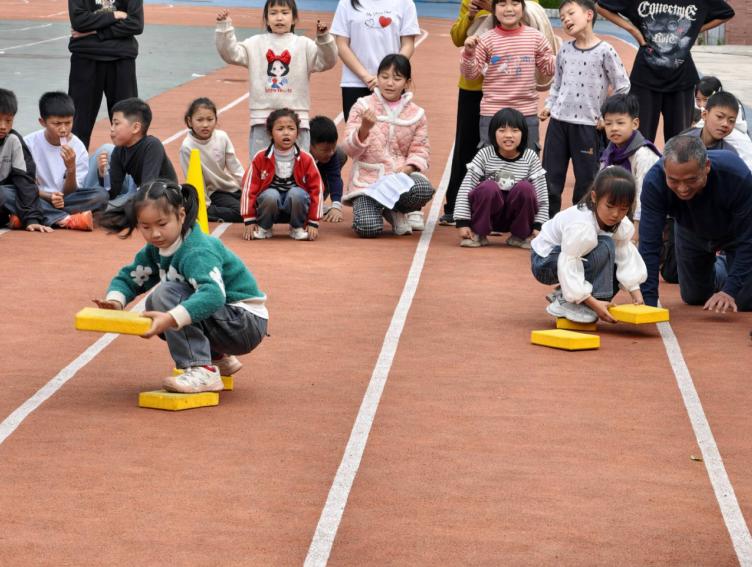 激情校园 趣味人生——宜宾市南溪区大坪学校举办2026年春期中小学生趣味运动会