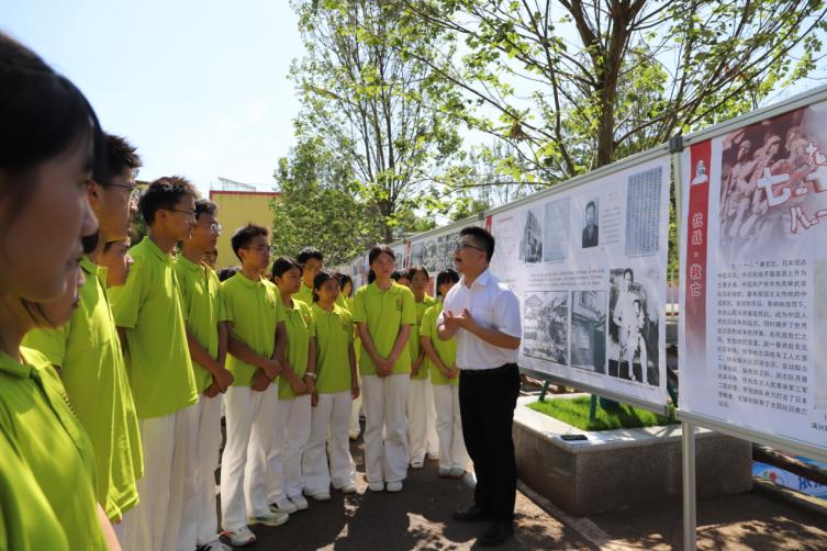 传承红色血脉 弘扬奥运精神 共筑无毒青春——宜宾市叙州区柳嘉职校开展禁毒宣传教育活动