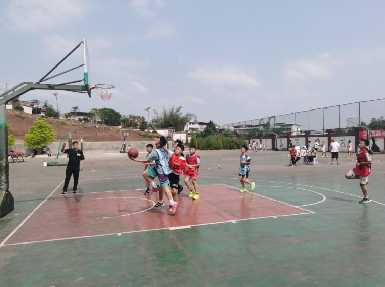 全员出线！宜宾市叙州区双龙学校篮球健儿斩获佳绩