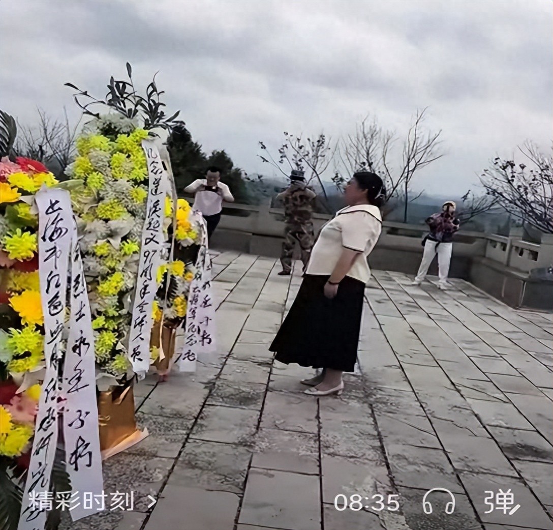 寻找“黑将军”背后的红色故事