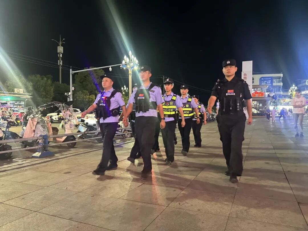 接力高考，再护中考！遂宁公安全力守护中考平稳进行