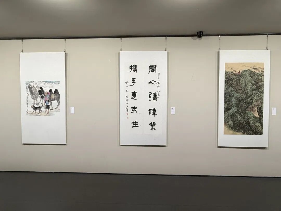 “同心颂”纪念盟遂合作四十周年书画展在遂宁三月美术馆展出