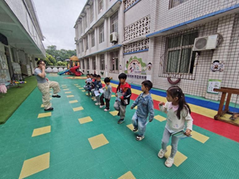 关爱幼儿健康 惠民行动进校园——宜宾市南溪区大坪幼儿园开展健康体检活动