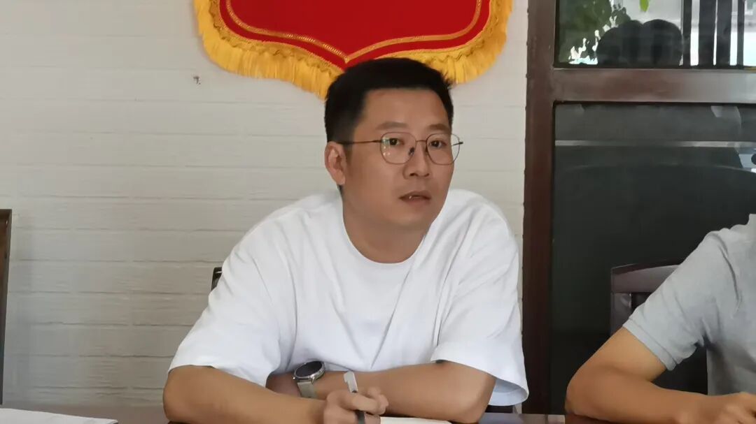 遂宁四中（二中滨江校区）开展食堂食品安全专题培训会