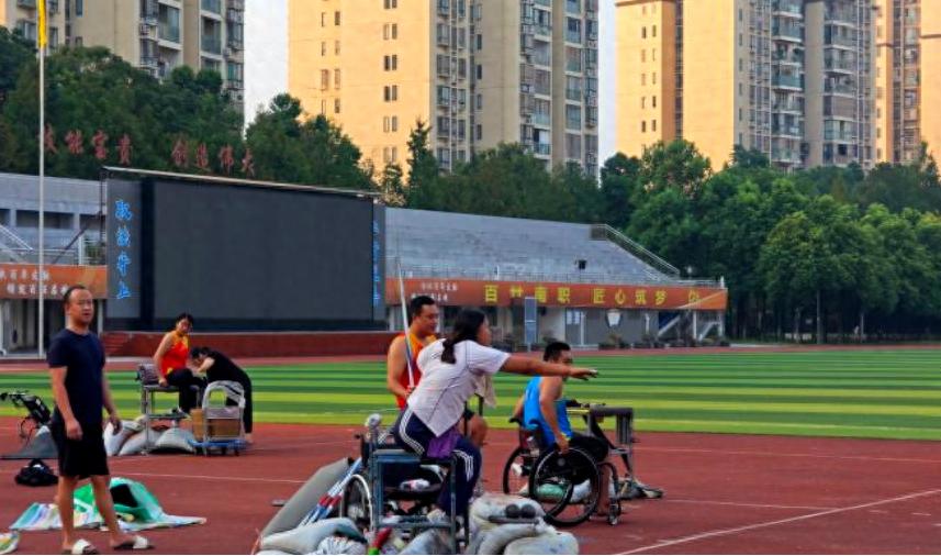 汗洒南职筑梦赛场 奋力备战省残运会——宜宾市南溪职校全力护航省残运集训