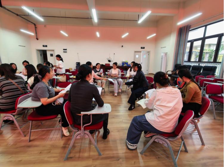 学法明初心 依法促保教——宜宾市叙州区双龙镇中心幼儿园开展《学前教育法》专题学习活动