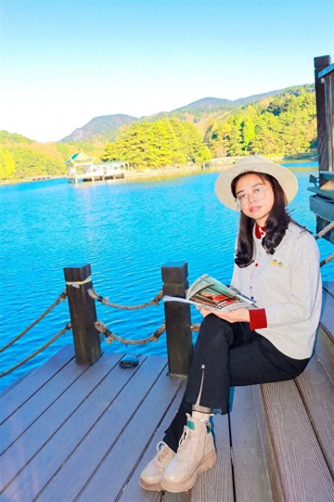 文艺访谈 | 杨春蓉：梦里寻幽花径闲 青莲邀我坐云间