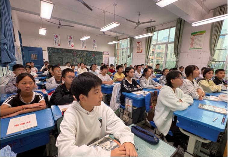 【宜宾市南溪四中印象：精彩视界】第59期：秋风送爽启新章，不负时光再前行